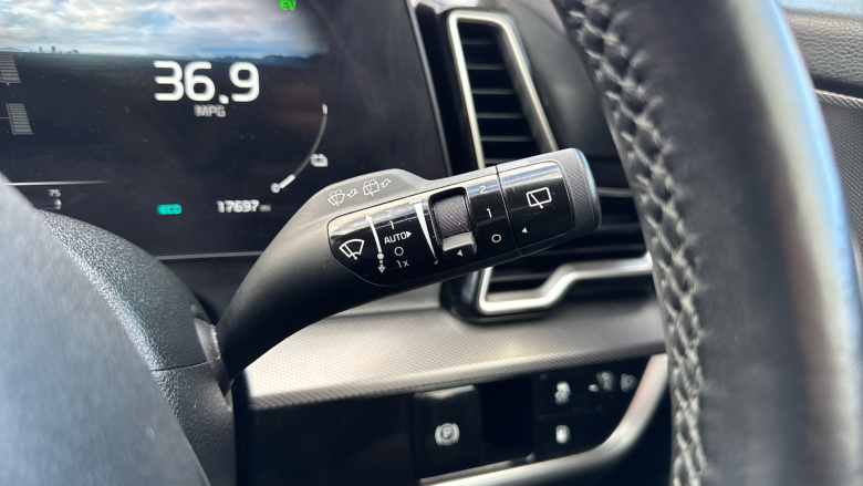 Kia Sportage 1.6T GDi PHEV 3 5dr Auto AWD Estate